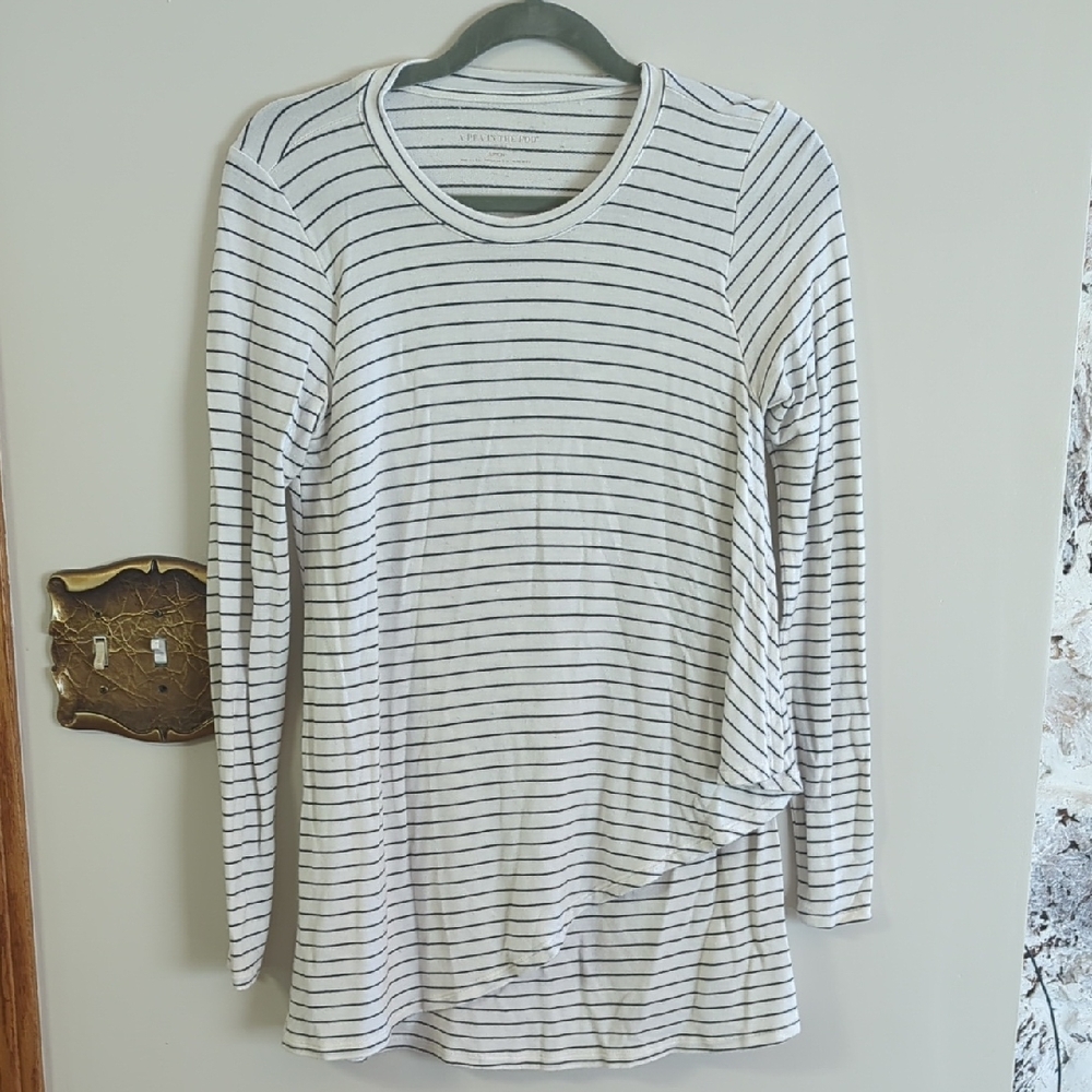 A Pea in the Pod Black and White Striped Long Sleeve Nursing Top